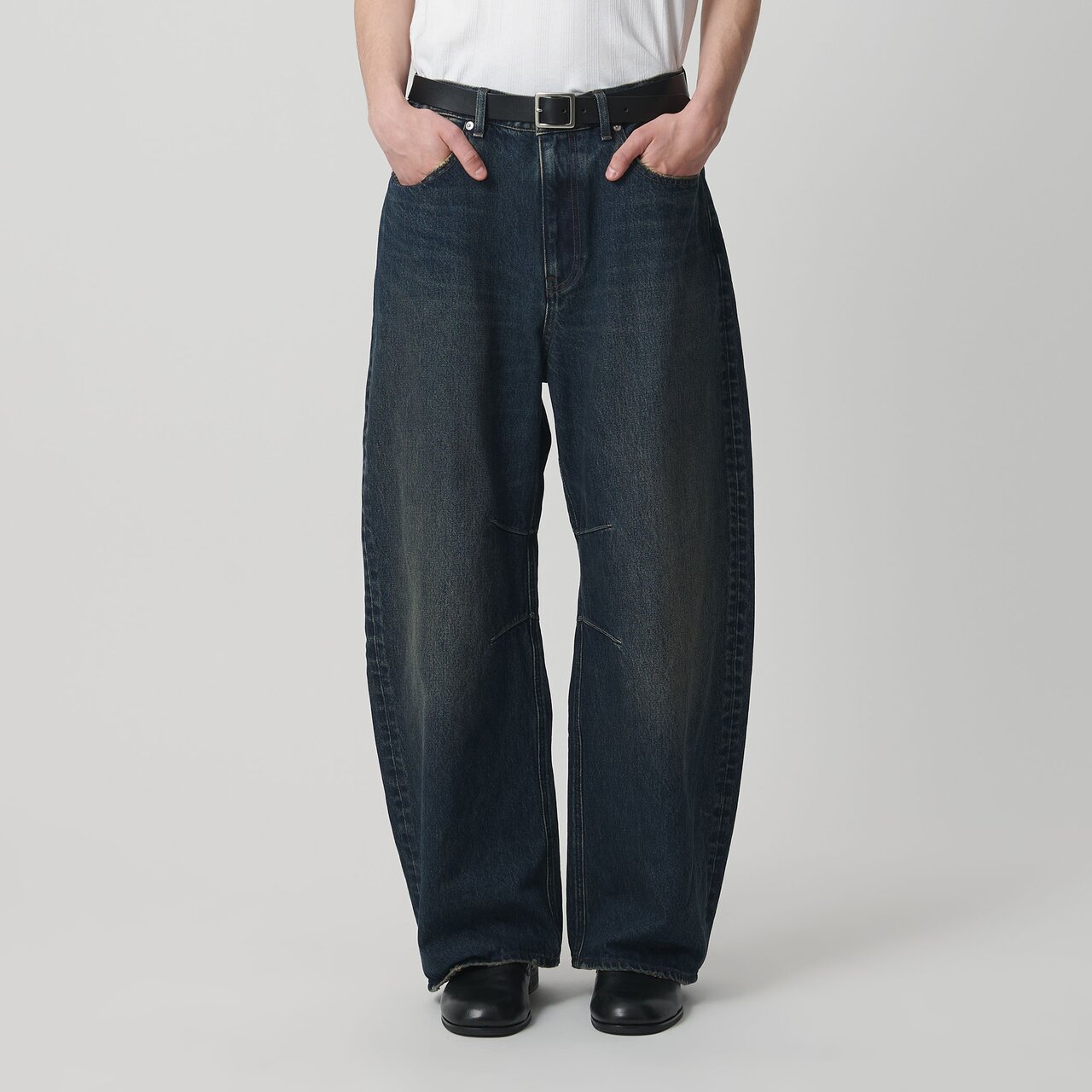 デニム カーブ パンツ