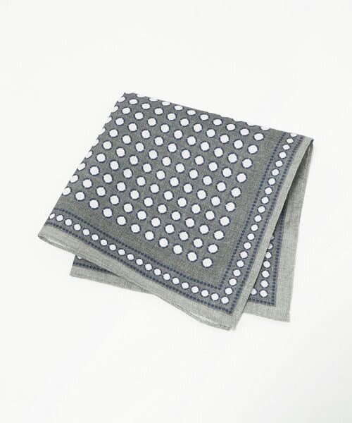 サークル ポケットチーフ