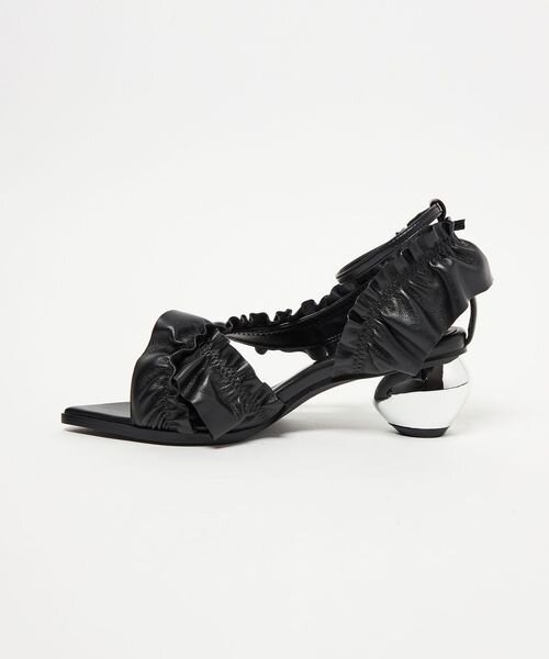  ポインテッドフリル サンダル50↑