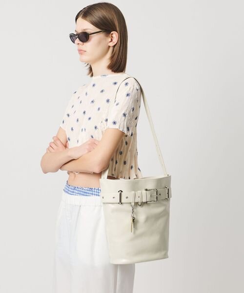 BUCKET BROCLE バッグ