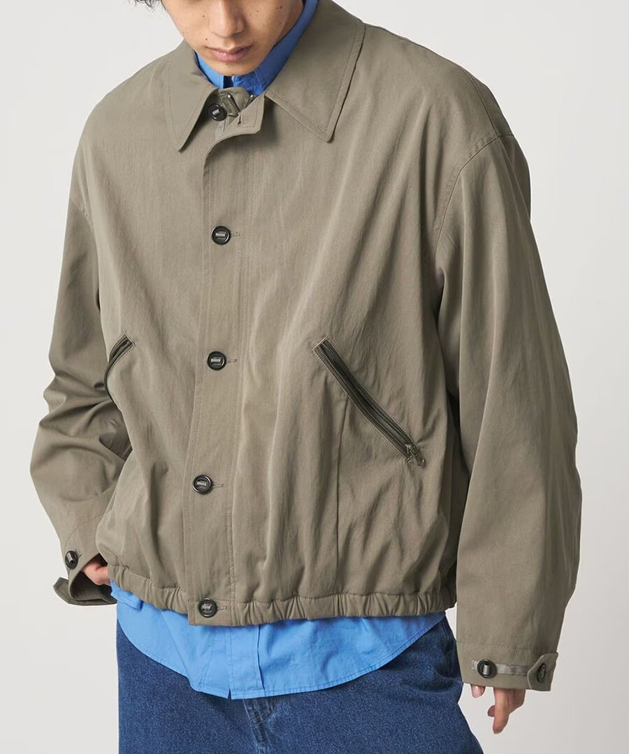 パラシュートブルゾン