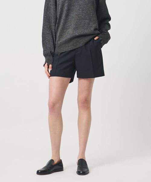 トロピカルウール ショートパンツ