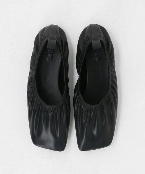 ギャザー スクエア フラットシューズ