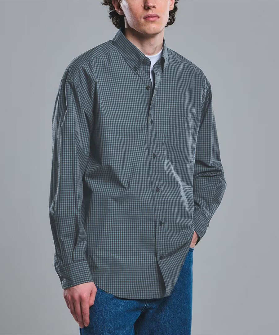 ボタンダウン シャツ