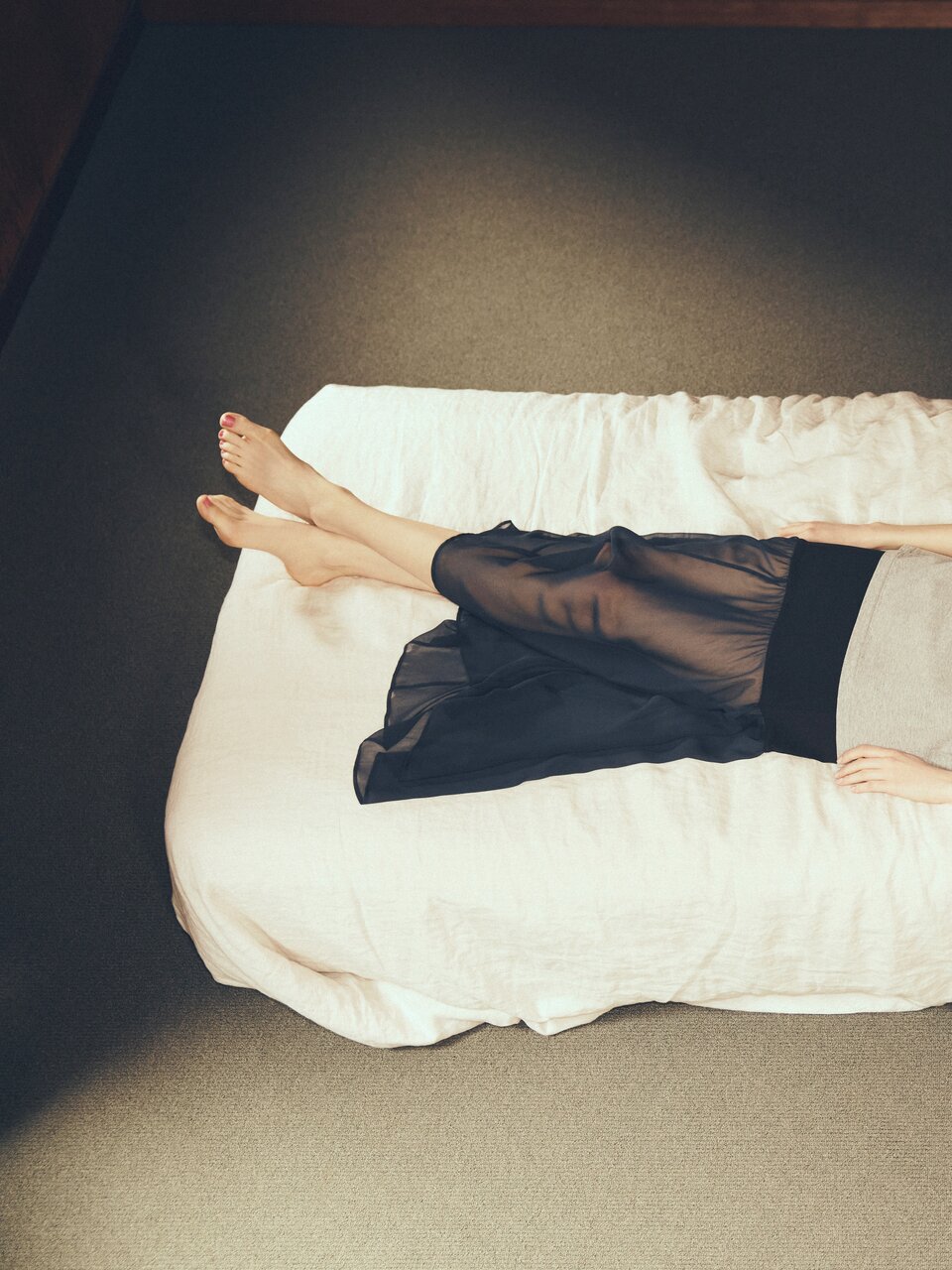 ＜ATTISESSION＞ビック オフショルダー Tシャツ