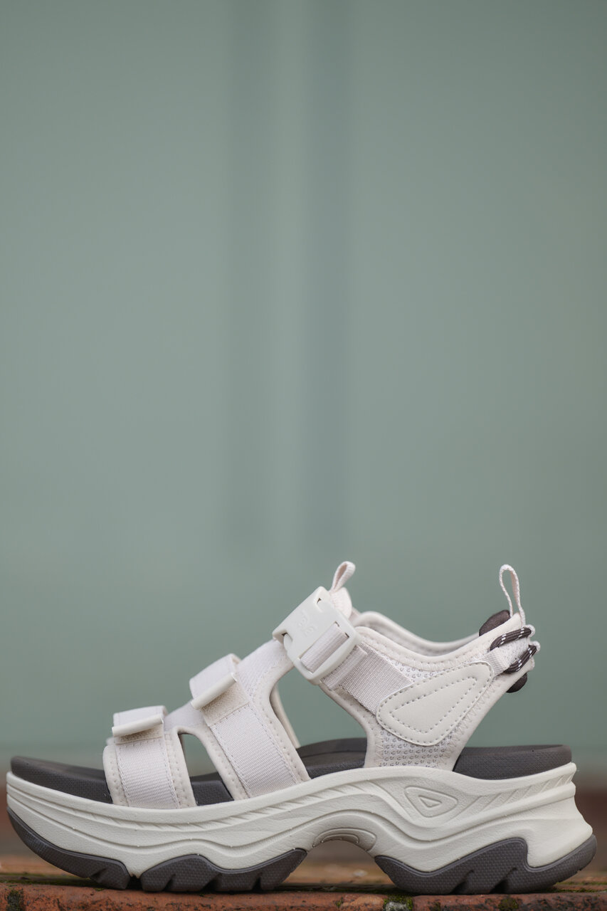 【別注】＜Teva＞ハリケーン アンプソール ガイラ サンダル