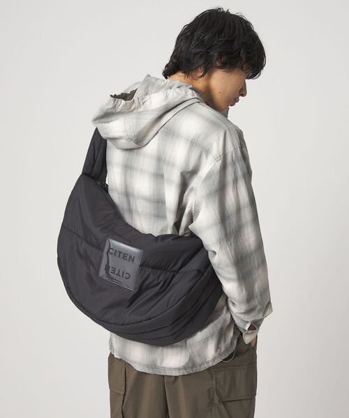 ＜CITEN＞ハーフムーンビッグショルダー